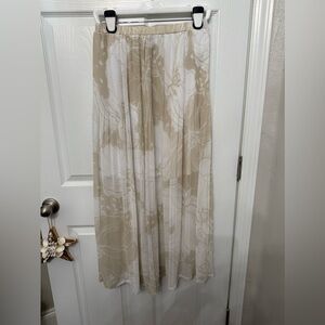 Worthington Maxi Skirt White And Tan Broomstick Sheer Bottom Size Small Y2K